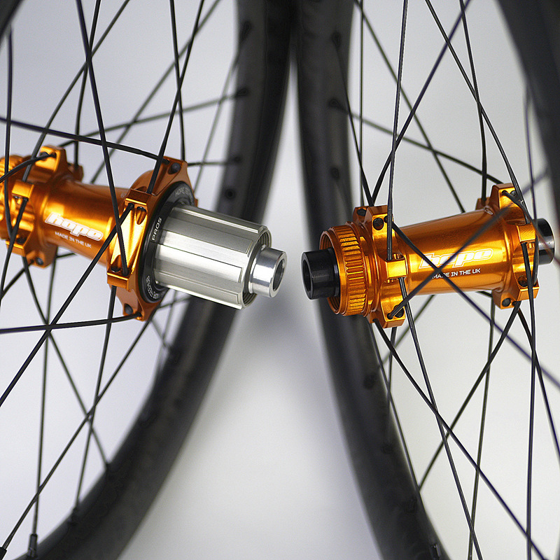 SMC 16inch 349 carbon wheelset