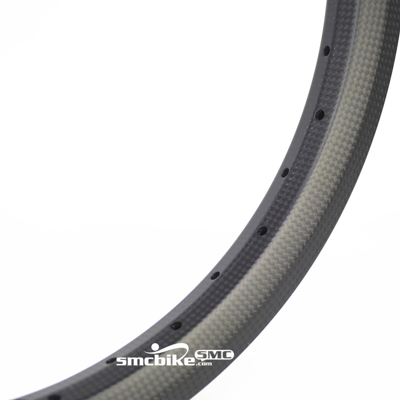 SMC 18inch 355 carbon rim