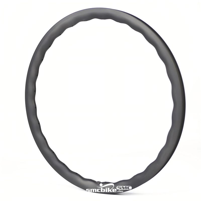 SMC 20inch 451 28&25MM waves carbon rim