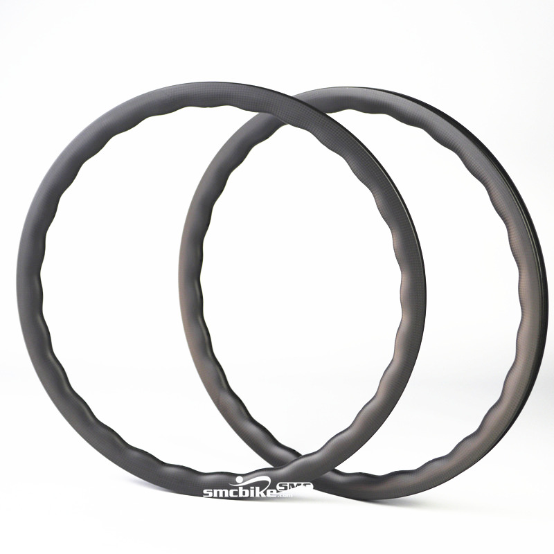 SMC 20inch 451 28&25MM waves carbon rim