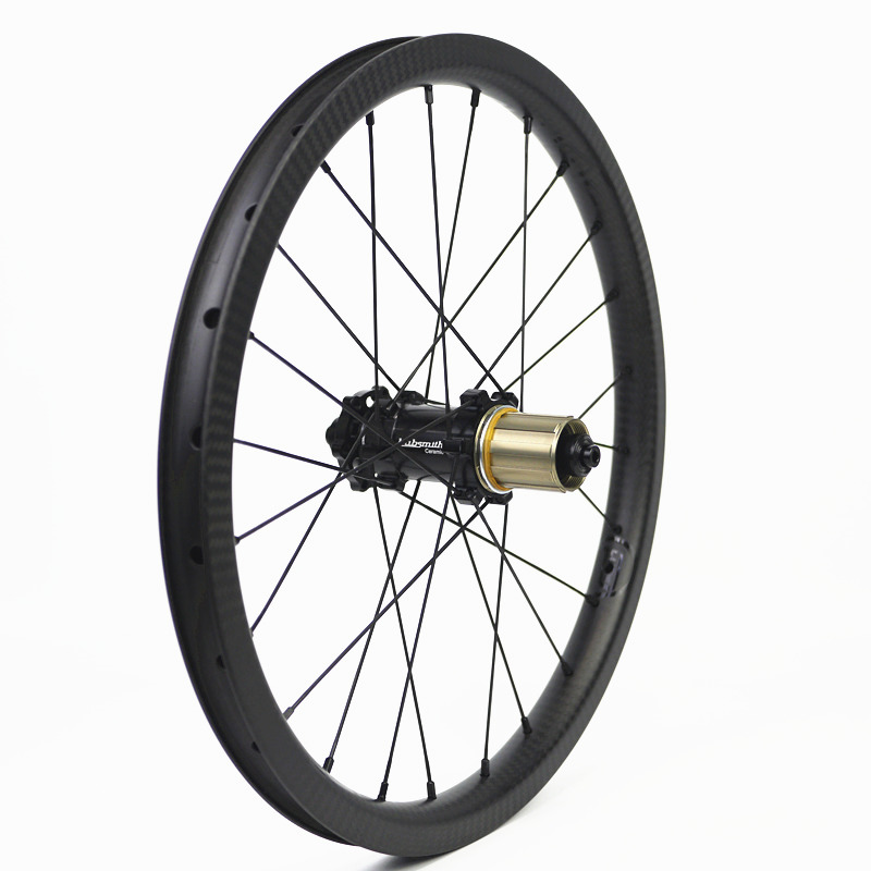 Plume ultra light 18inch 355 carbon wheelset
