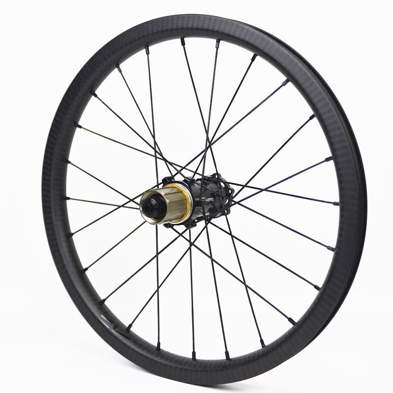 Plume ultra light 18inch 355 carbon wheelset