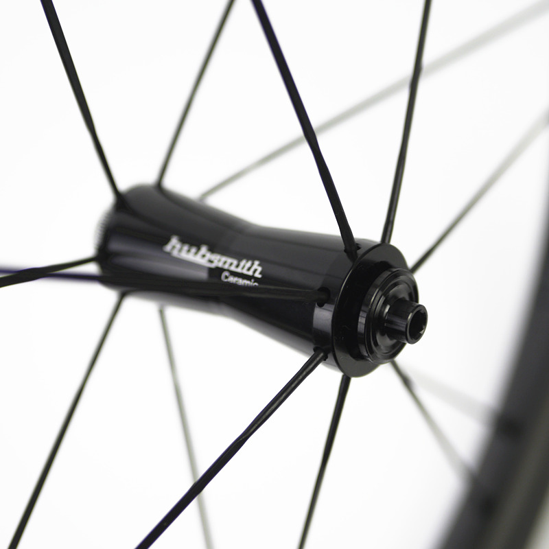 Plume ultra light 16inch 349  carbon wheelset